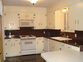 2nd image of 1005 Eagle Hill Trl