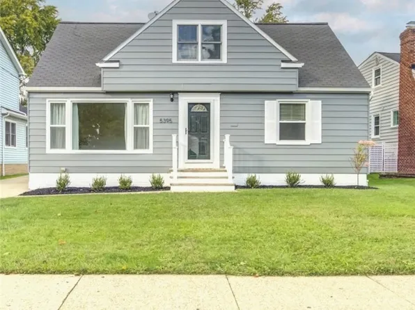 5395 Summit Rd, Lyndhurst, OH 44124