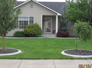 4201 Meadow View Dr, Pasco, WA 99301