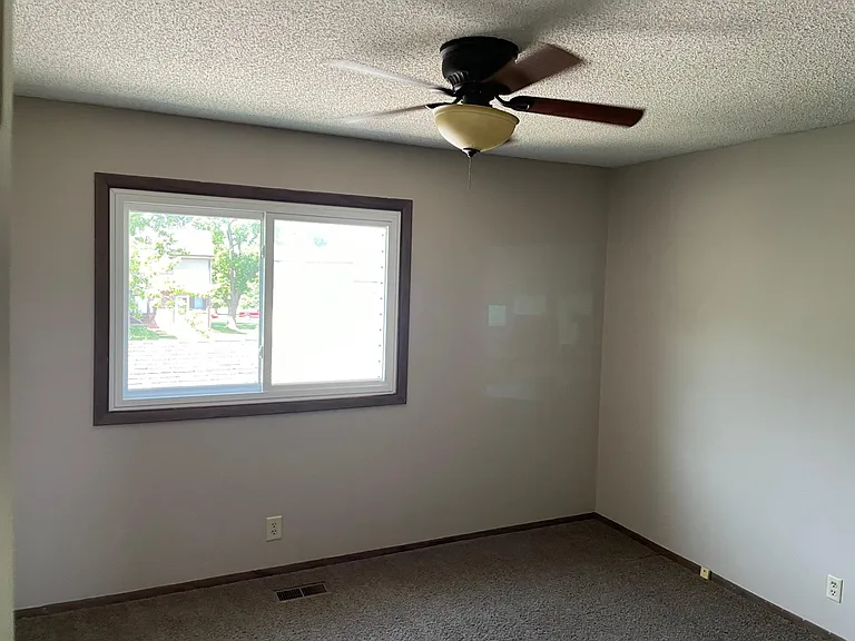 4324 Abbott Rd — Photo 12