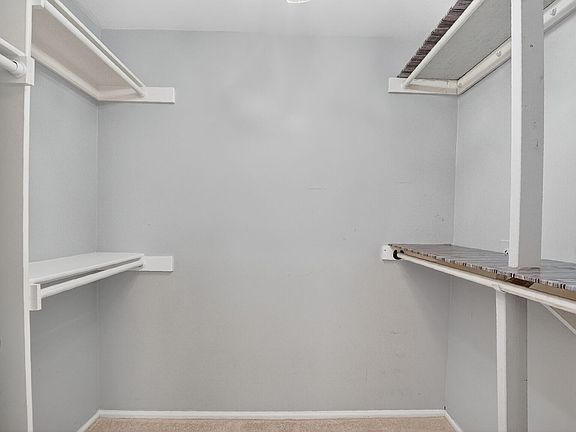 3rd image of 14 Braxton Dr