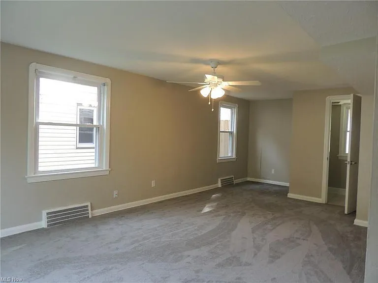7366 Parma Park Blvd — Photo 4