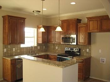 5th image of 4205 Lexington Pl