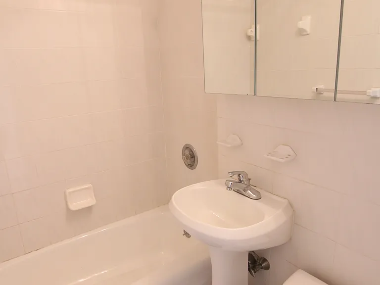54 W 84th St #4R — Photo 8