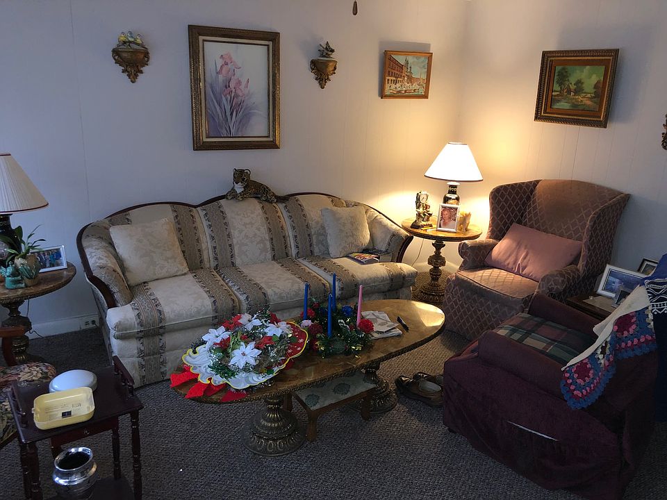 2nd image of 5975 60th St