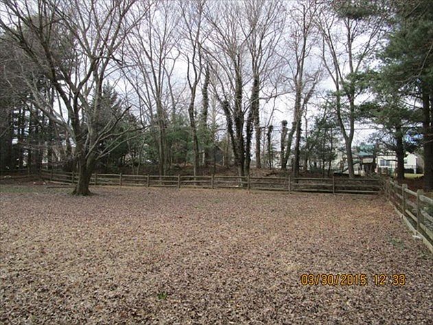 2nd image of 2826 Greenway Dr