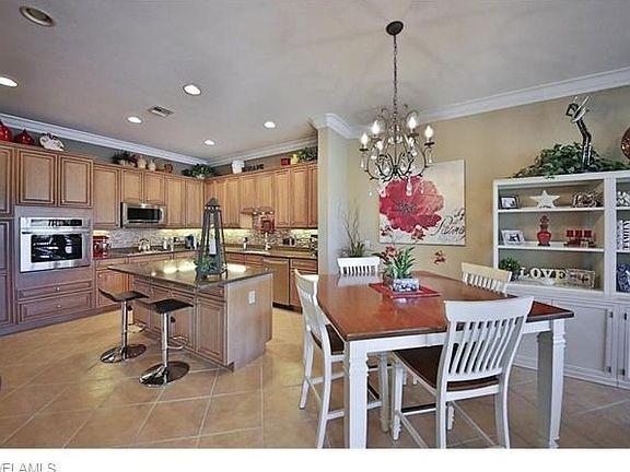 4th image of 9909 Bellagio Ct