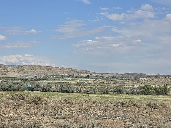 4th image of 100 Highway 114