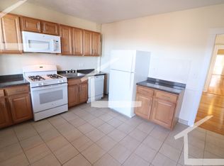 6 Barrows St APT 4, Boston, MA 02134