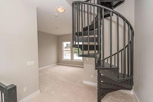 950 Westmere Ave — Photo 18