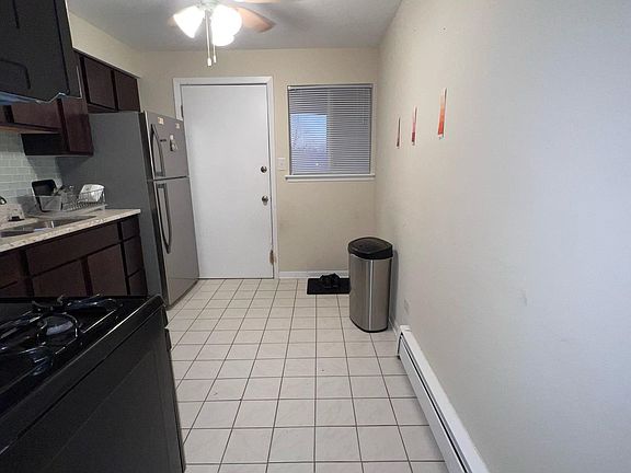 5th image of 14840 Ketelaar Dr APT 4E