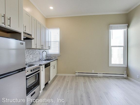 2nd image of 2224 Union St #102