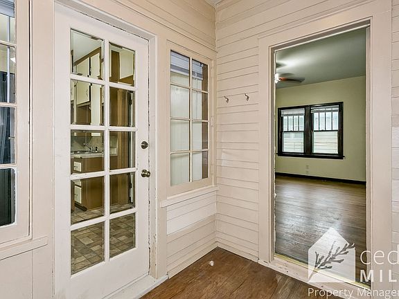5th image of 130 S Charles St APT 2