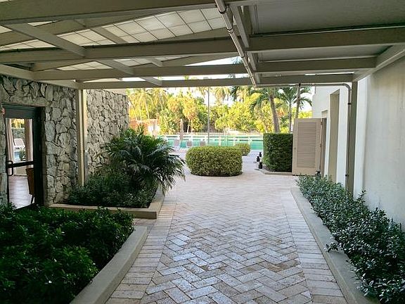 5th image of 9800 W Bay Harbor Dr APT 706