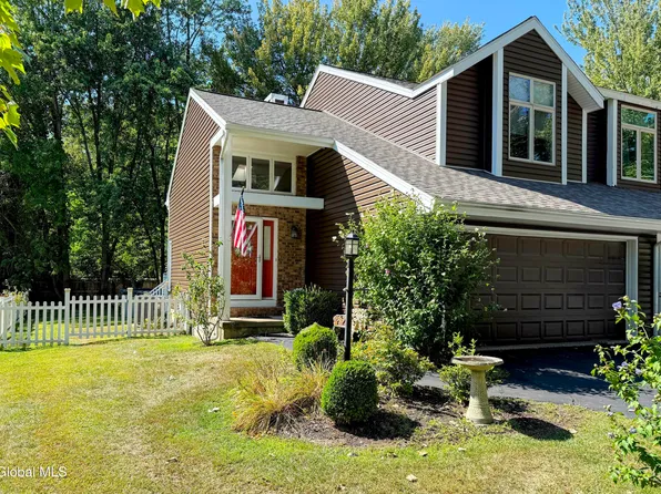 3 Brigantine Drive, Waterford, NY 12188