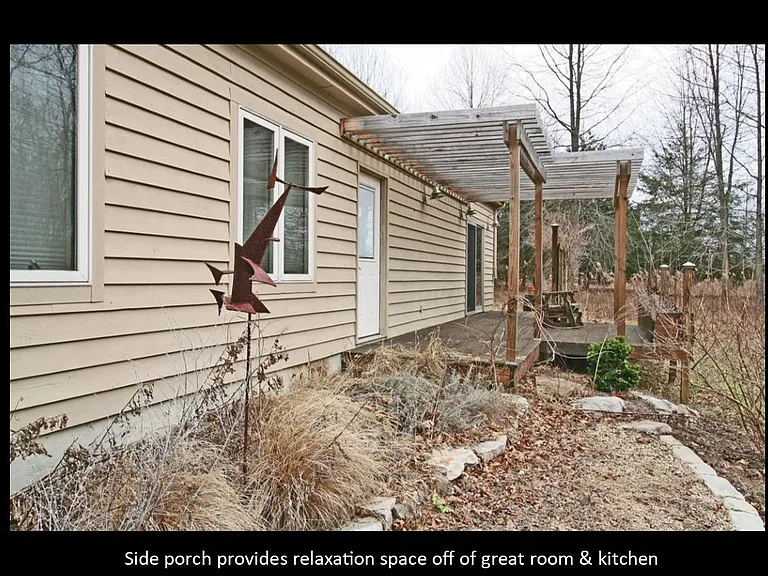 220 State Highway 43 — Photo 21