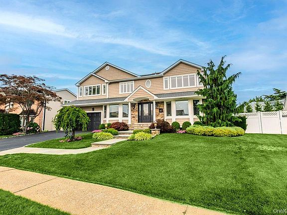 3rd image of 3343 Seawane Drive