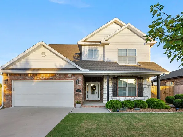 4207 SW Hollyhock St, Bentonville, AR 72713