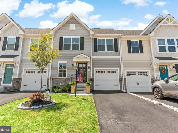 17 Bibury St, Martinsburg, WV 25405