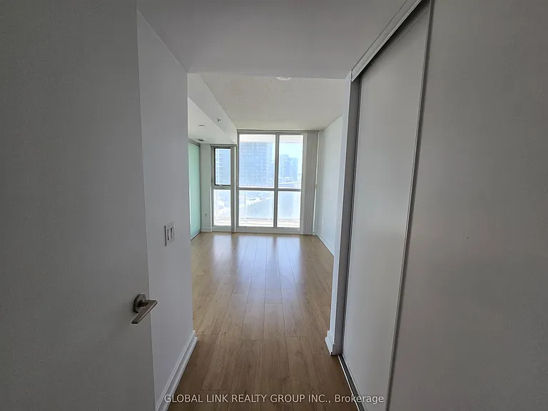 75 Queens Wharf Rd #808 — Photo 11