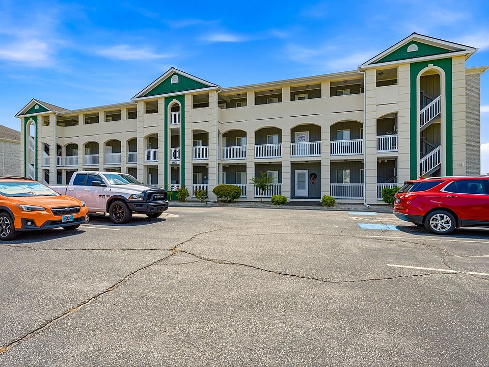 1st image of 4526 W Plantation Harbour Dr. #C-9