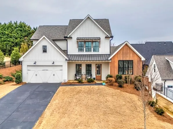 129 Blue Heron Blf, Dawsonville, GA 30534