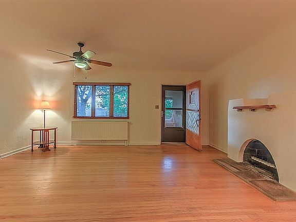 4th image of 1207 Escalante St