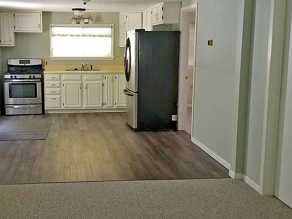 4th image of 510 Hurlbut Ave