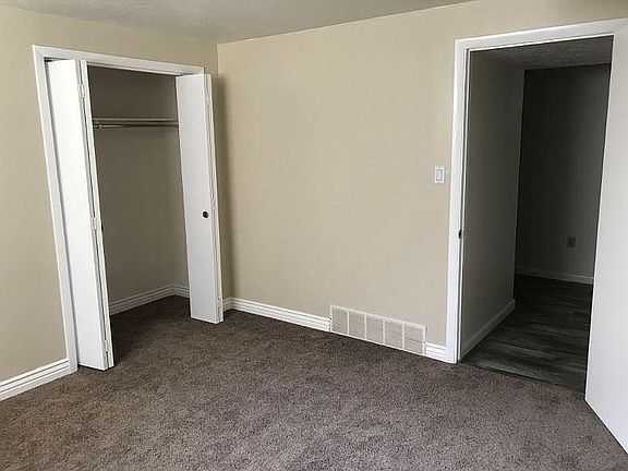 bedroom1