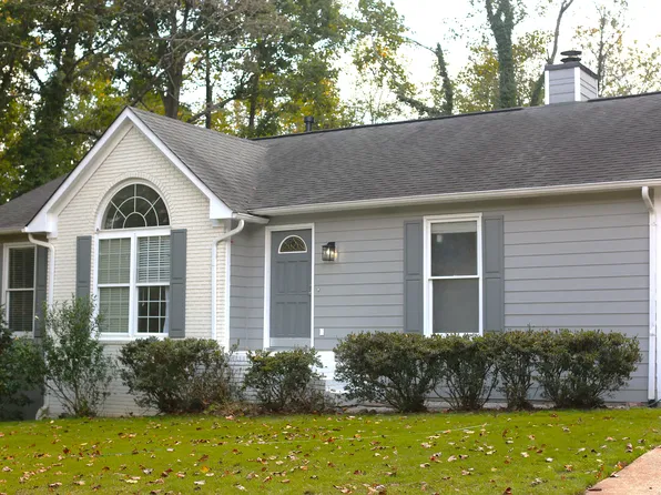 3045 Lakeridge Dr, Cumming, GA 30041