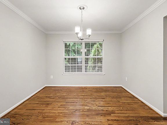 5th image of 67 Cardinal Forest Dr