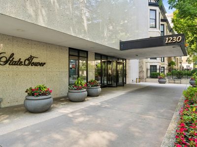 1230 N State Pkwy APT 27A, Chicago, IL, 60610