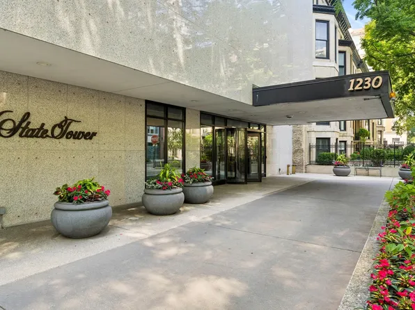 1230 N State Pkwy APT 27A, Chicago, IL 60610