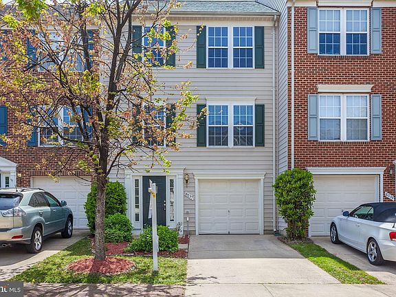 2nd image of 8037 Horseshoe Cottage Cir