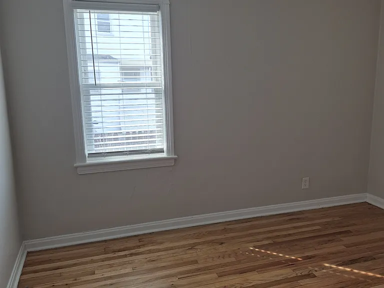 5550 Ridge Rd #2 — Photo 9