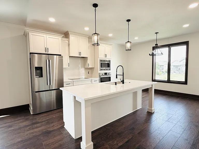 2961 Valley Stream Dr — Photo 12