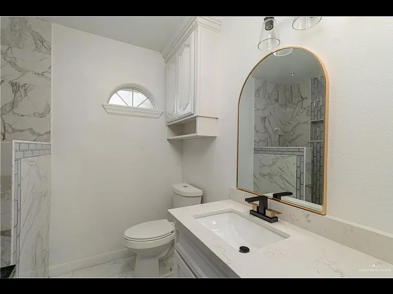 6911 Buena Vista Dr — Photo 8