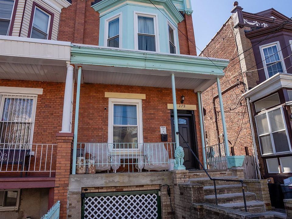 1st image of 279 Armstrong Ave