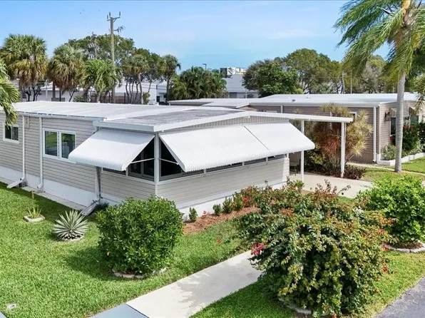 129 NW 53rd Place, Deerfield Beach, FL 33064