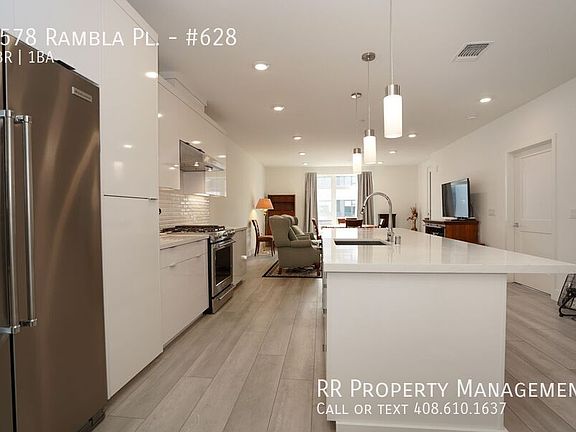 3rd image of 3578 Rambla Pl #628