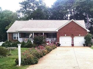 113 Vine Dr, Yorktown, VA 23692