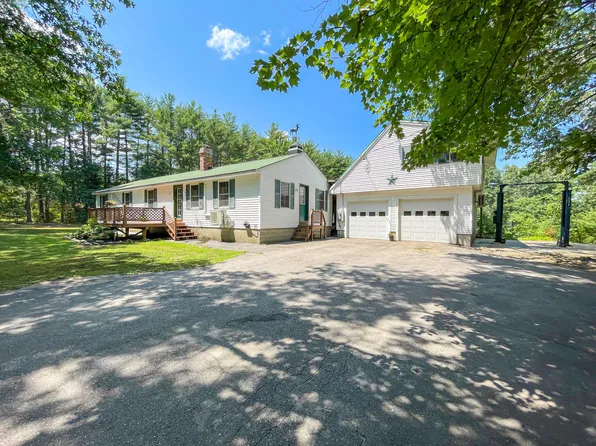 36 Foster Lane, Waterboro, ME 04061