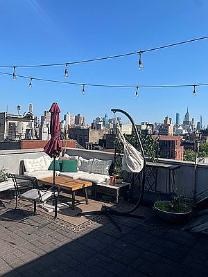 3rd image of 186 Orchard St #6FW