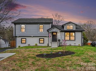 4408 Mapleleaf Ln, Charlotte, NC 28208