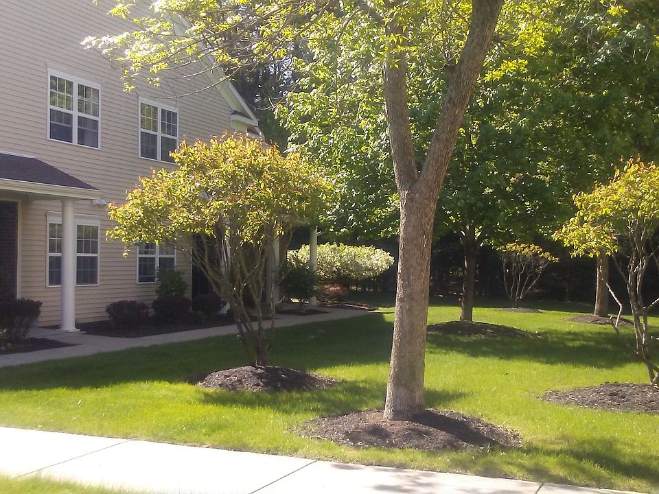 1st image of 1807 Heritage Way