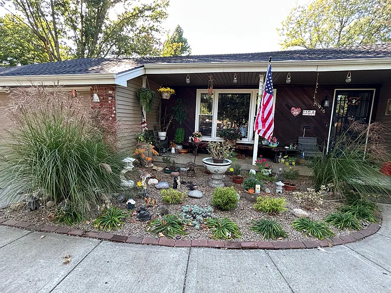 10926 Washington St — Photo 14