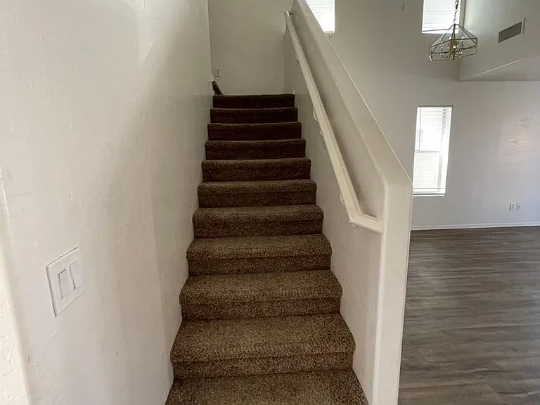 45579 W Dutchman Dr — Photo 29