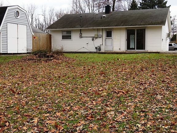 5th image of 202 Heatherwood Ln