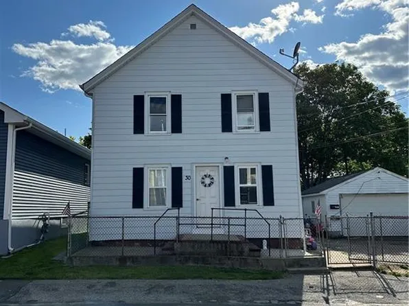 30 Second School St, Bristol, RI 02809