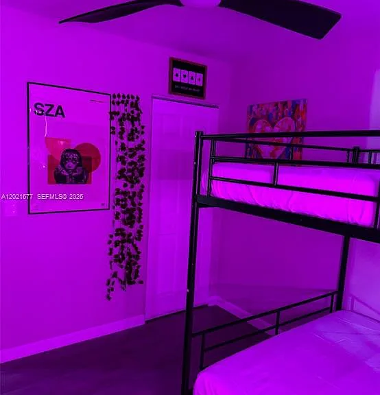 370 Hand Ave — Photo 5